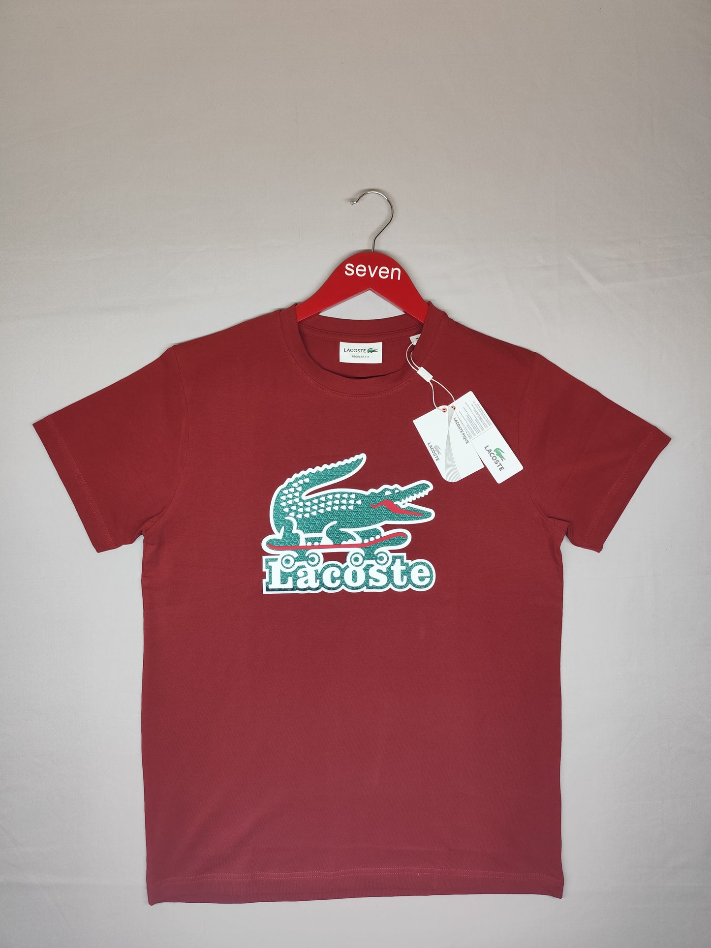 LACOSTE-Round neck-MAROON-Regular Fit