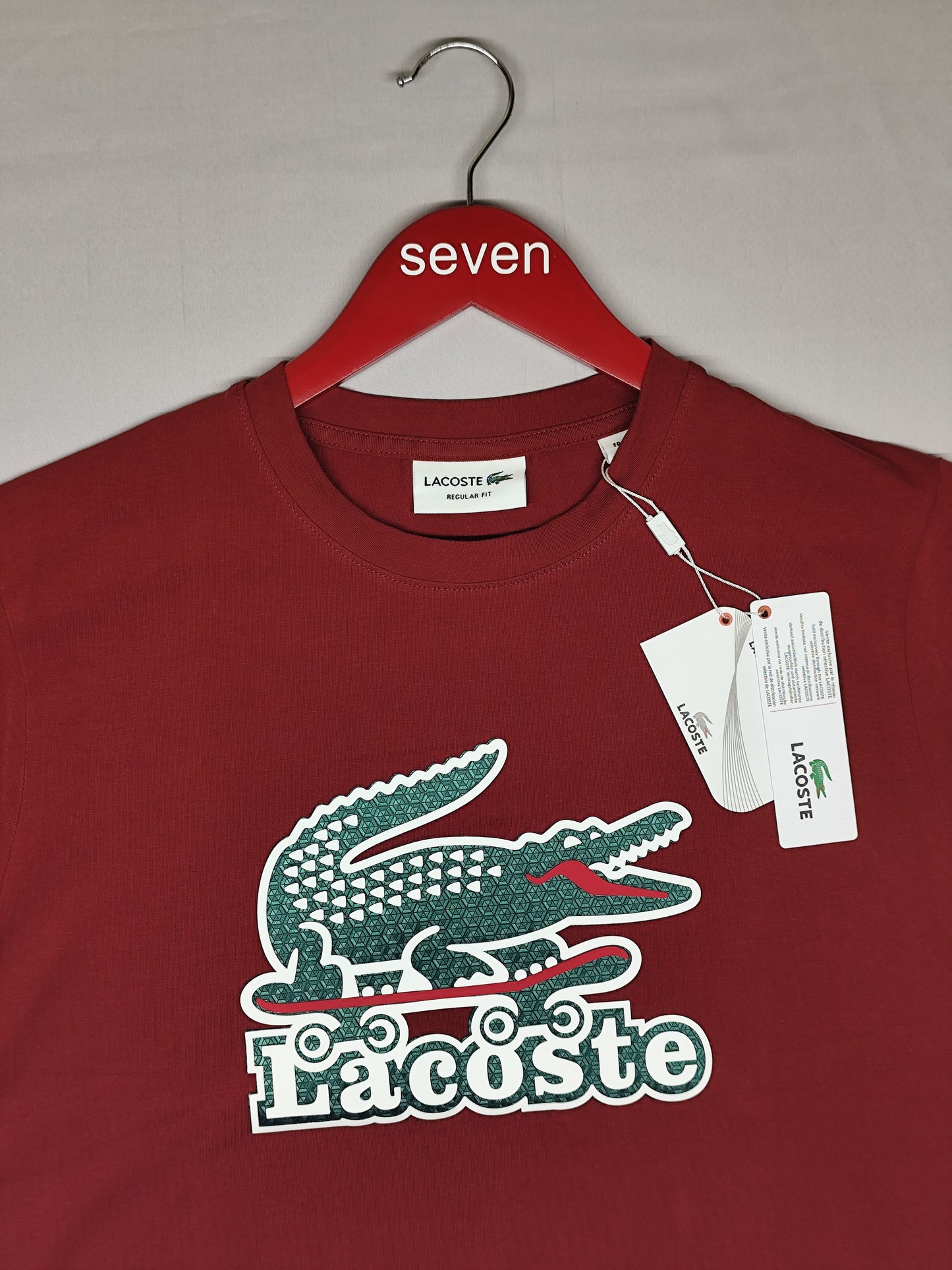 LACOSTE-Round neck-MAROON-Regular Fit