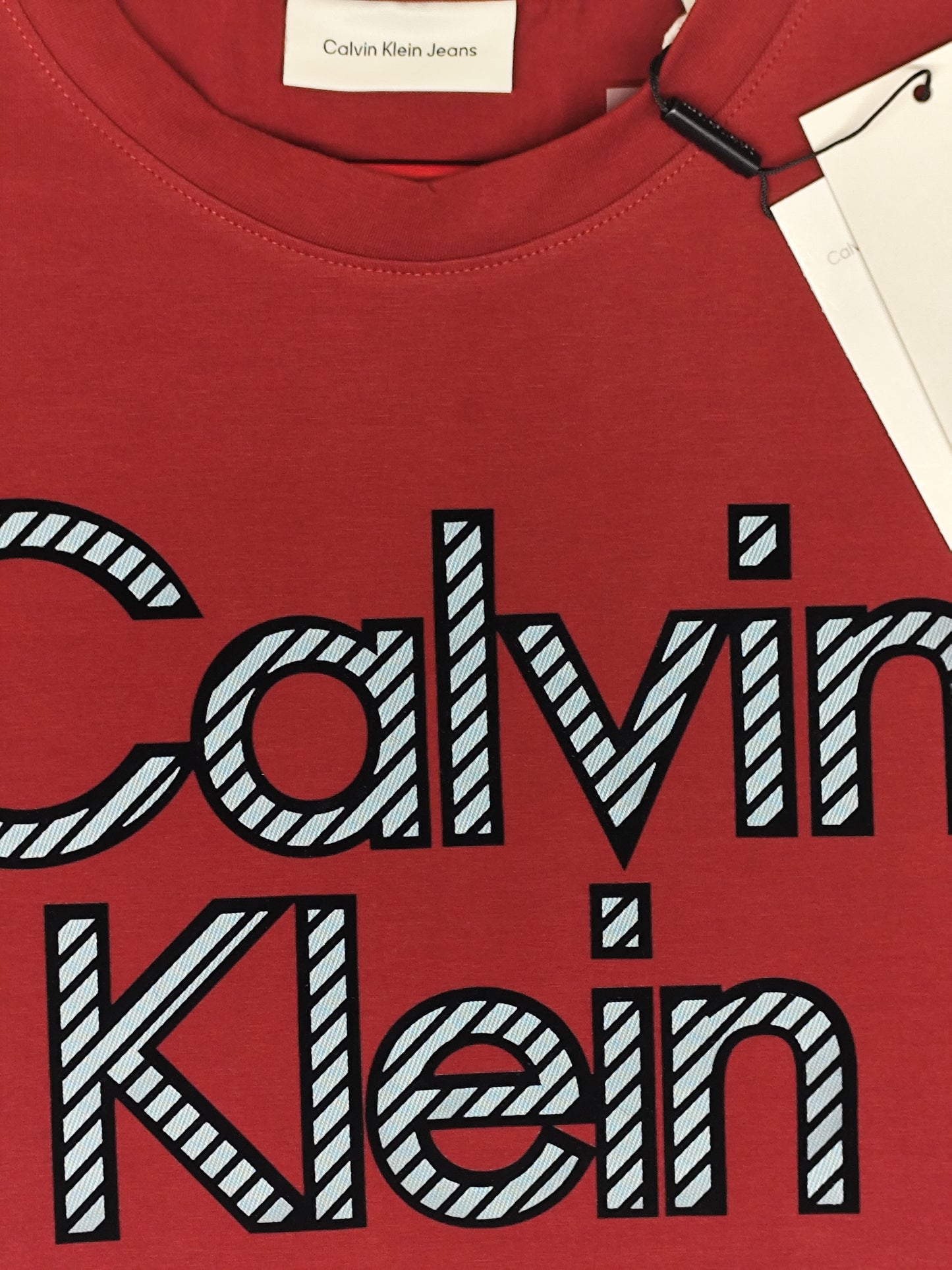 CALVIN KLEIN-Round neck-MAROON-