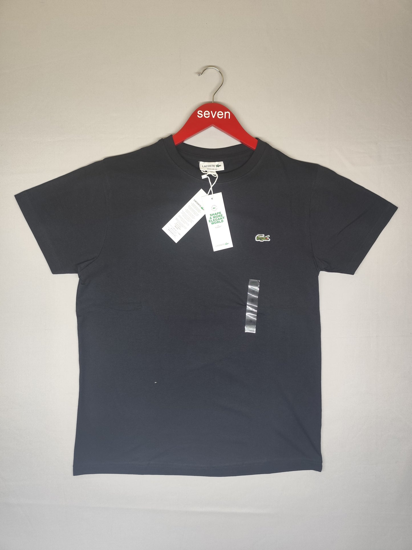 LACOSTE-Round neck-BLACK-Regular Fit