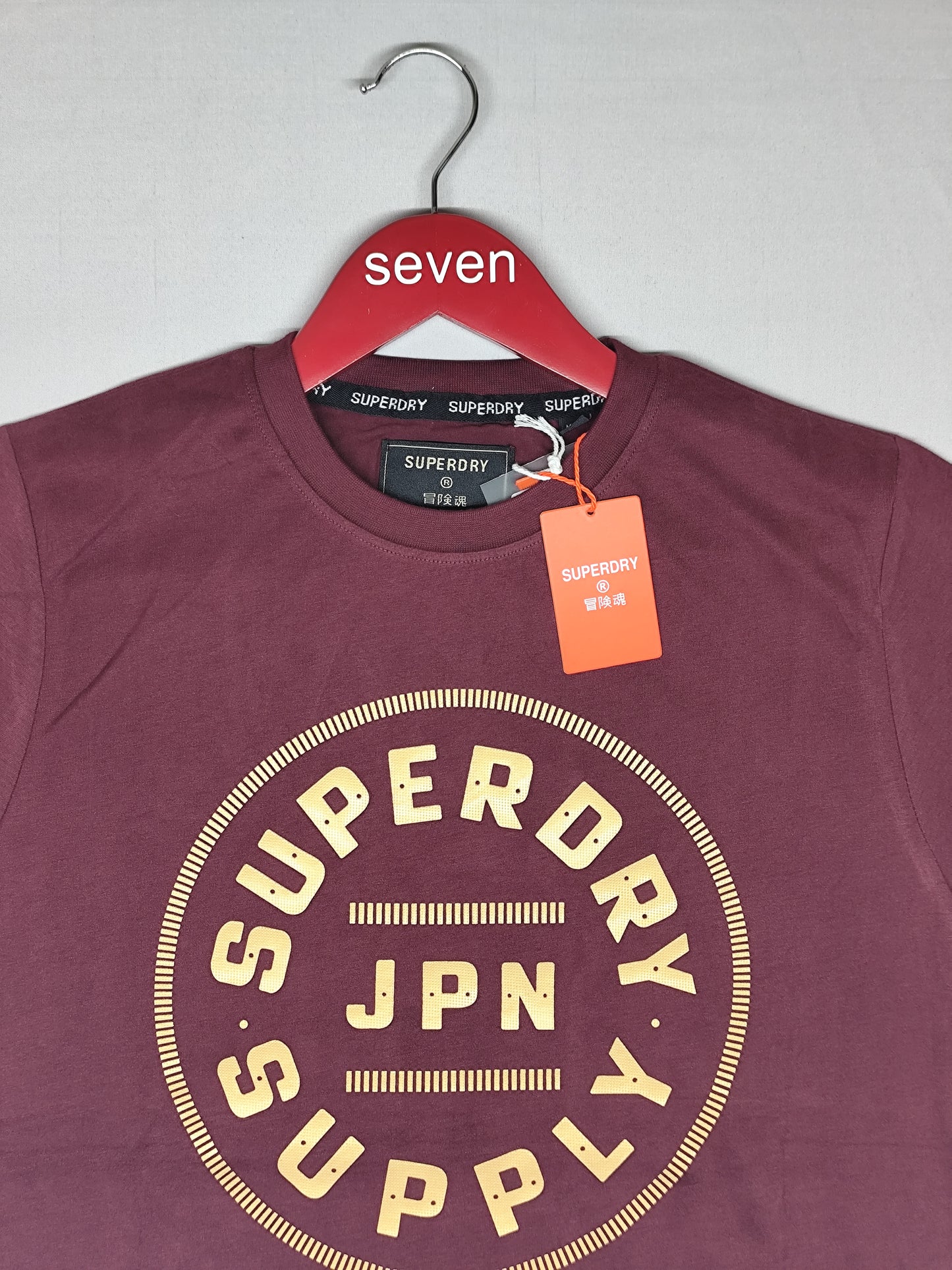 SUPERDRY-Round neck-MAROON-