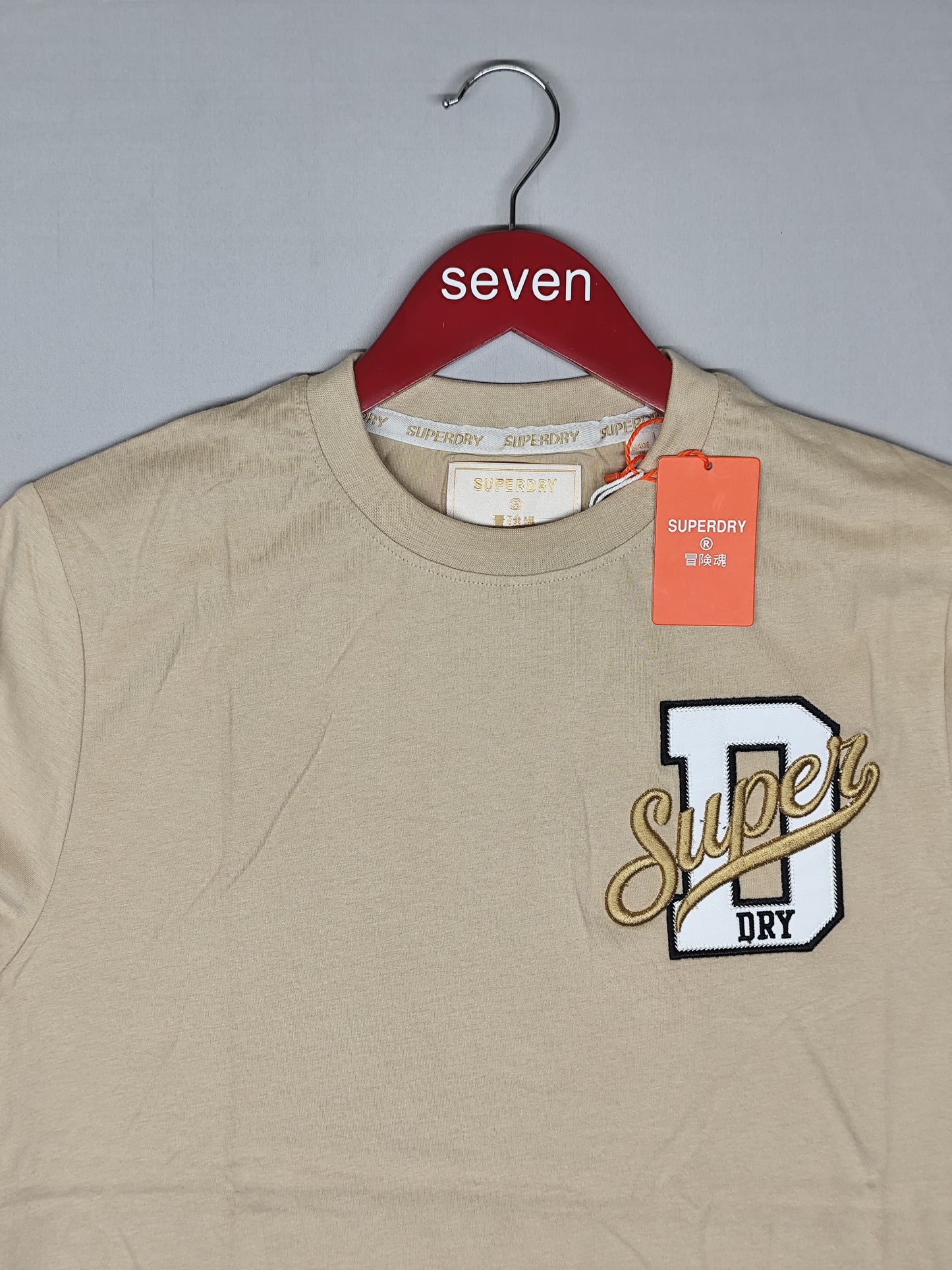 SUPERDRY-Round neck-BEIGE-