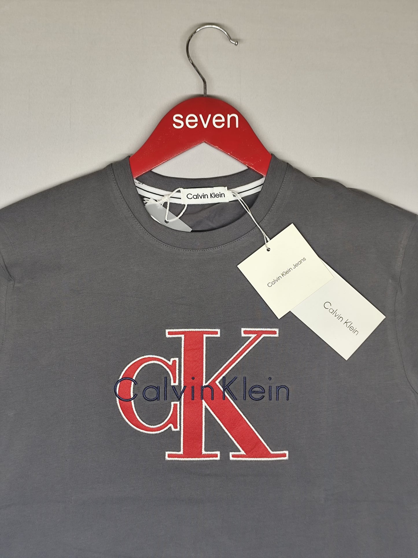 CALVIN KLEIN-Round neck-GREY-
