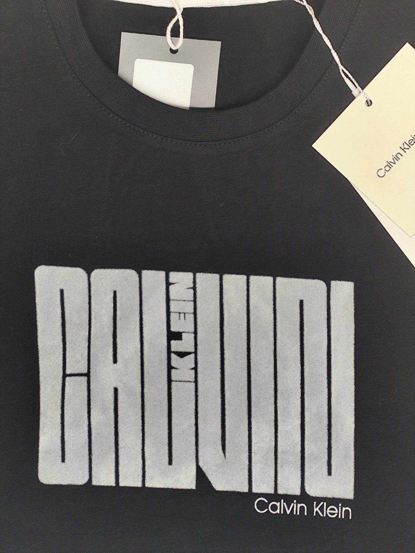 CALVIN KLEIN-Round neck-BLACK-