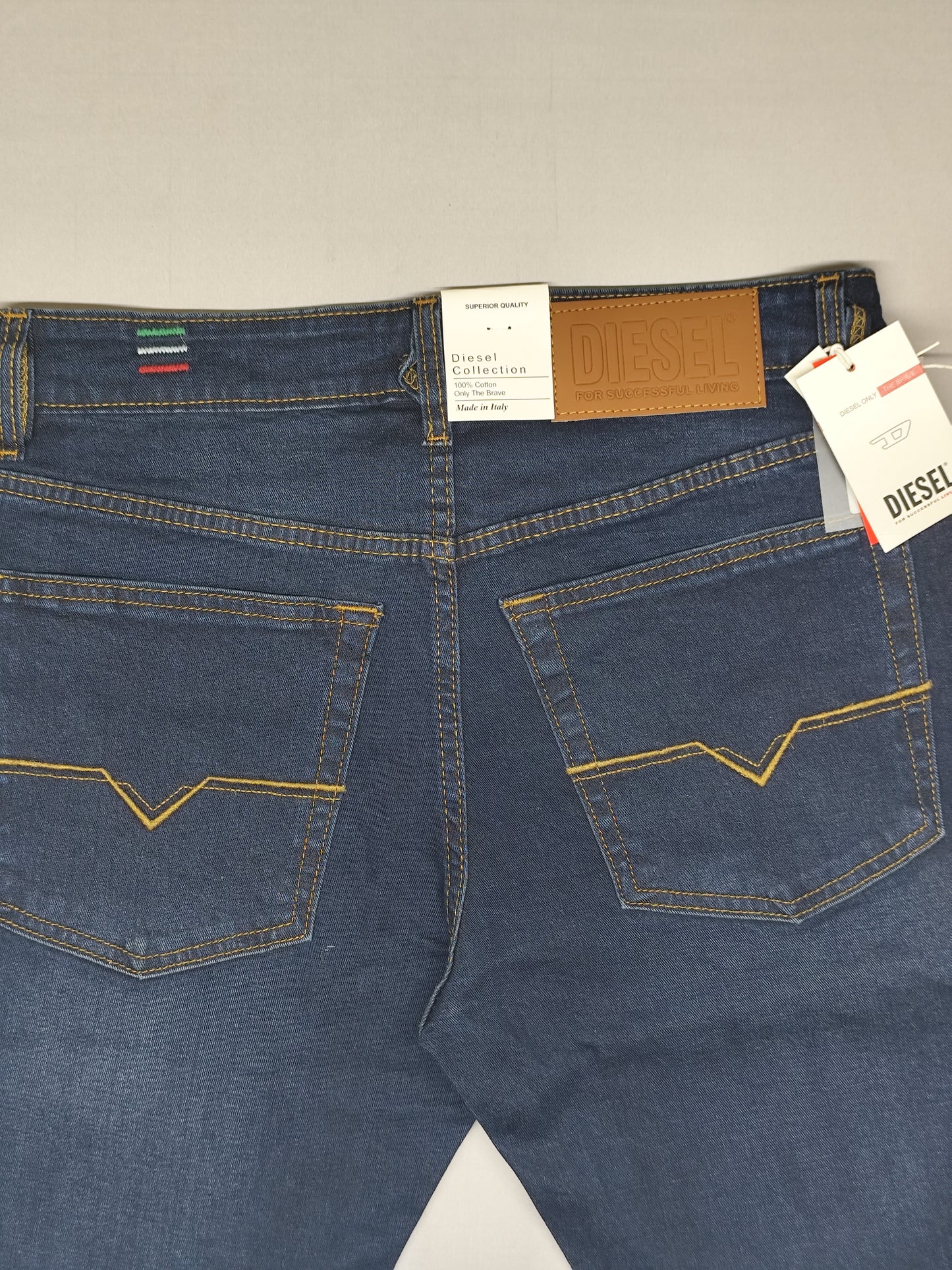DIESEL-JEANS-NAVY-Slim Fit